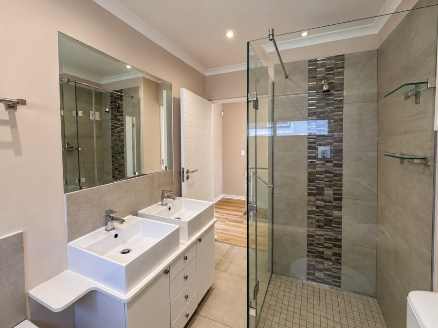 To Let 2 Bedroom Property for Rent in Diep River Western Cape